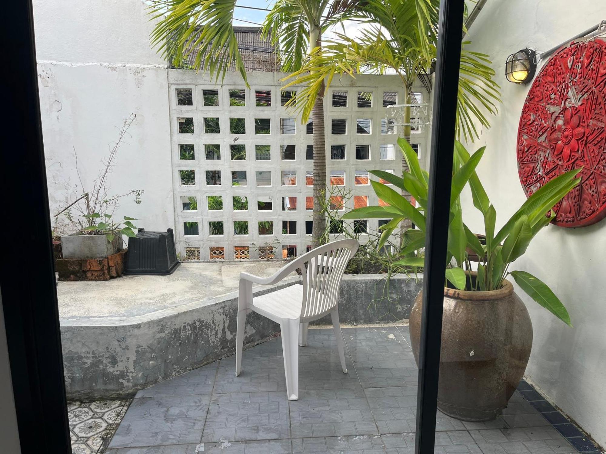 Auntie & Niece Phuket Apartment Ban Sam Kong Exterior photo