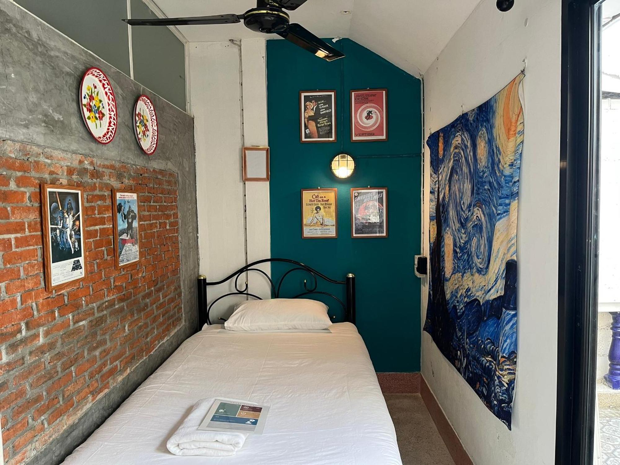 Auntie & Niece Phuket Apartment Ban Sam Kong Exterior photo